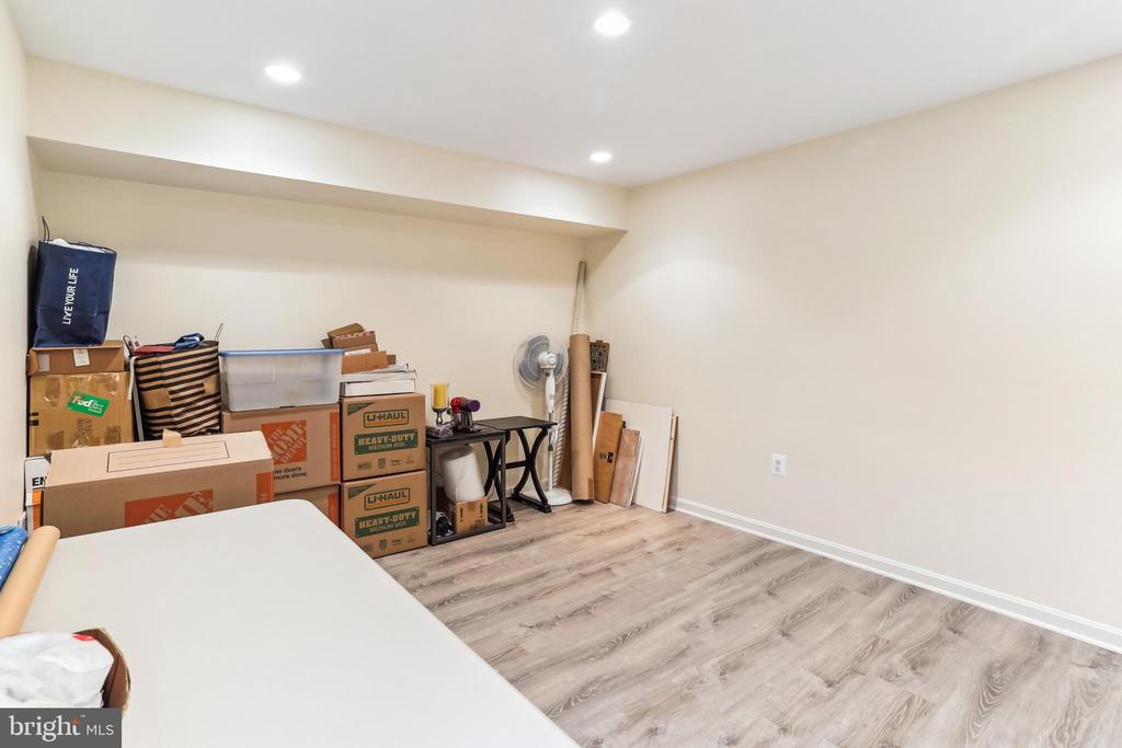 10801 TORRANCE DRIVE