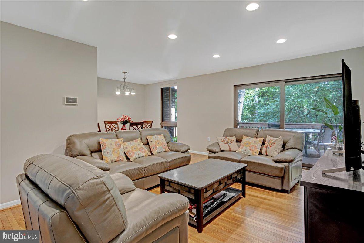 10927 DEBORAH DRIVE