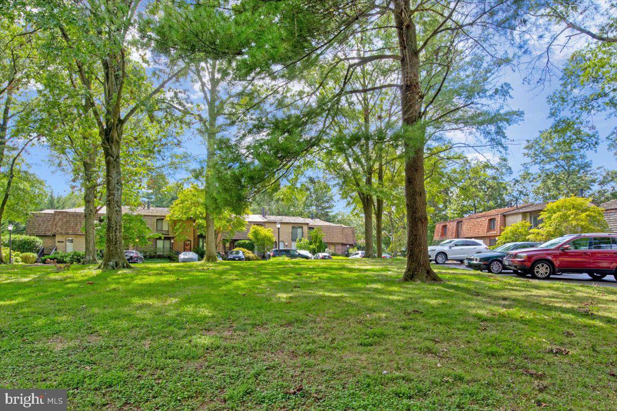 10927 DEBORAH DRIVE