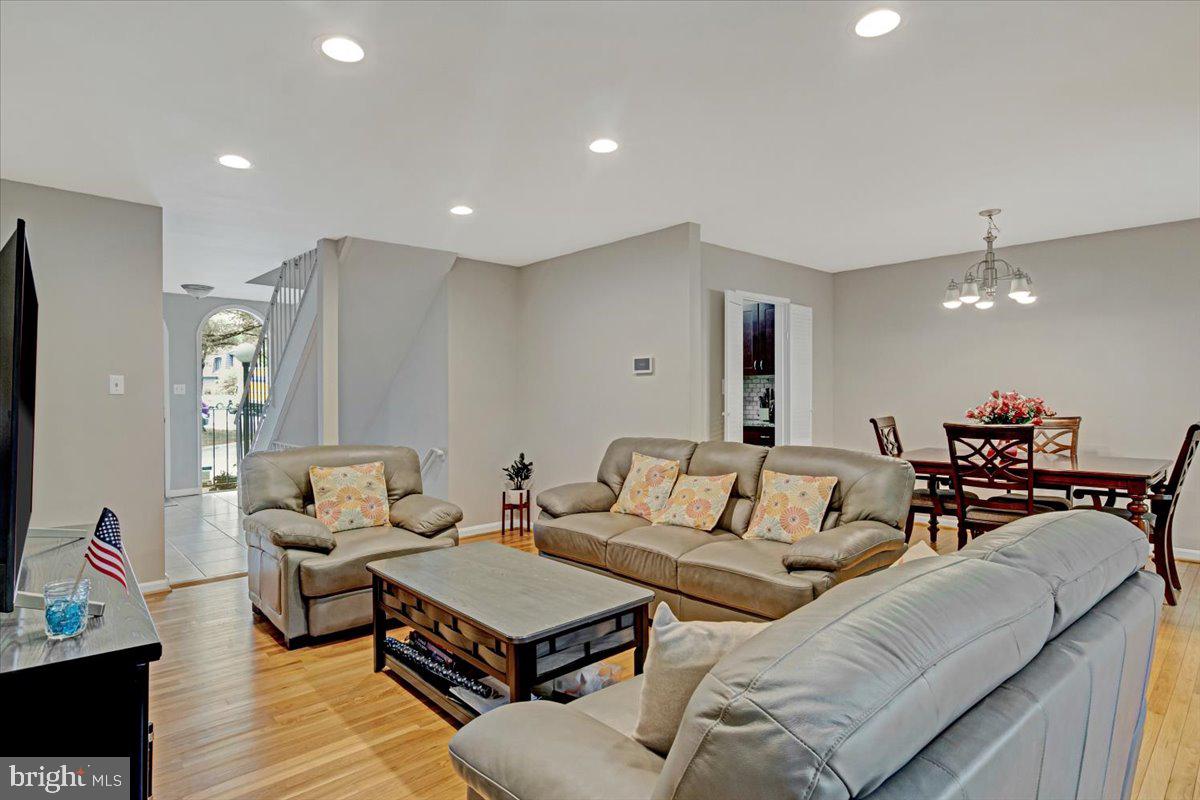 10927 DEBORAH DRIVE