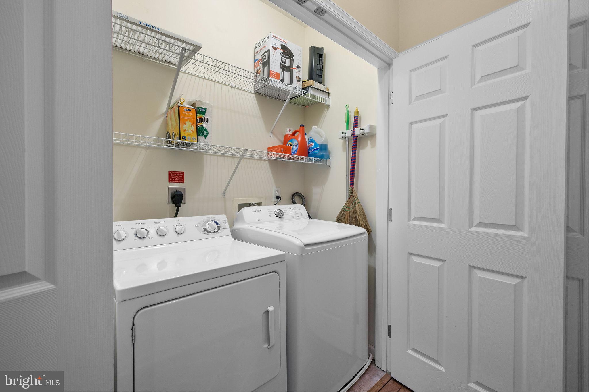 8 GRANITE PLACE 264