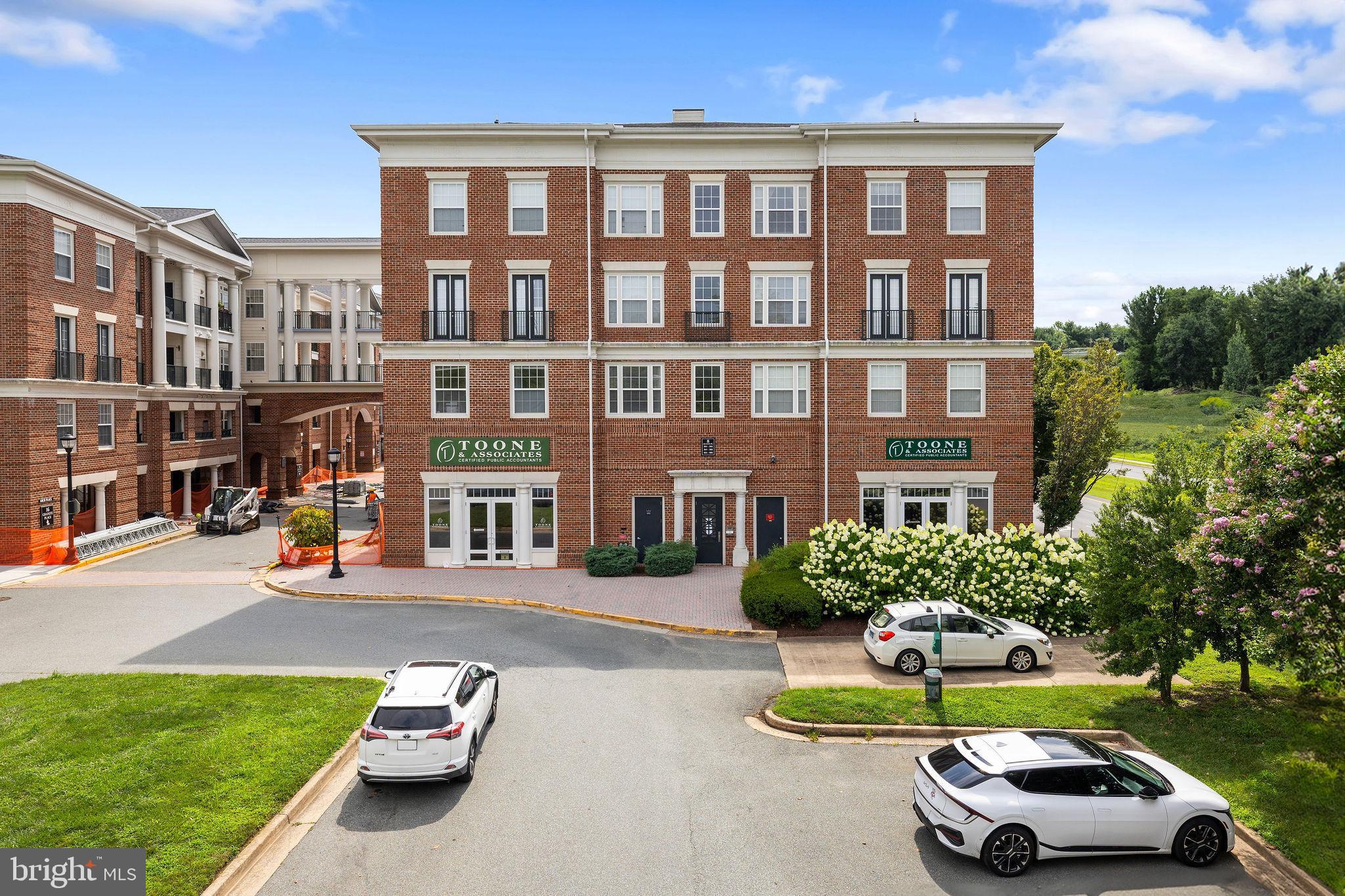 8 GRANITE PLACE 264