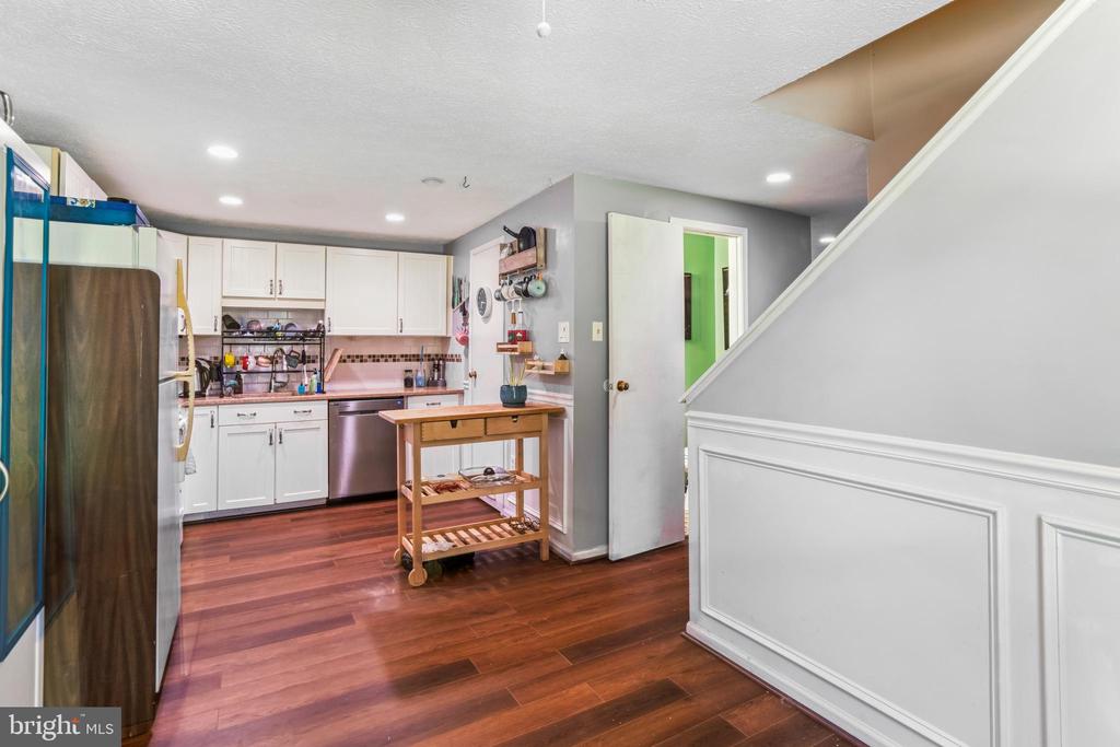 13213 WHITECHURCH CIRCLE