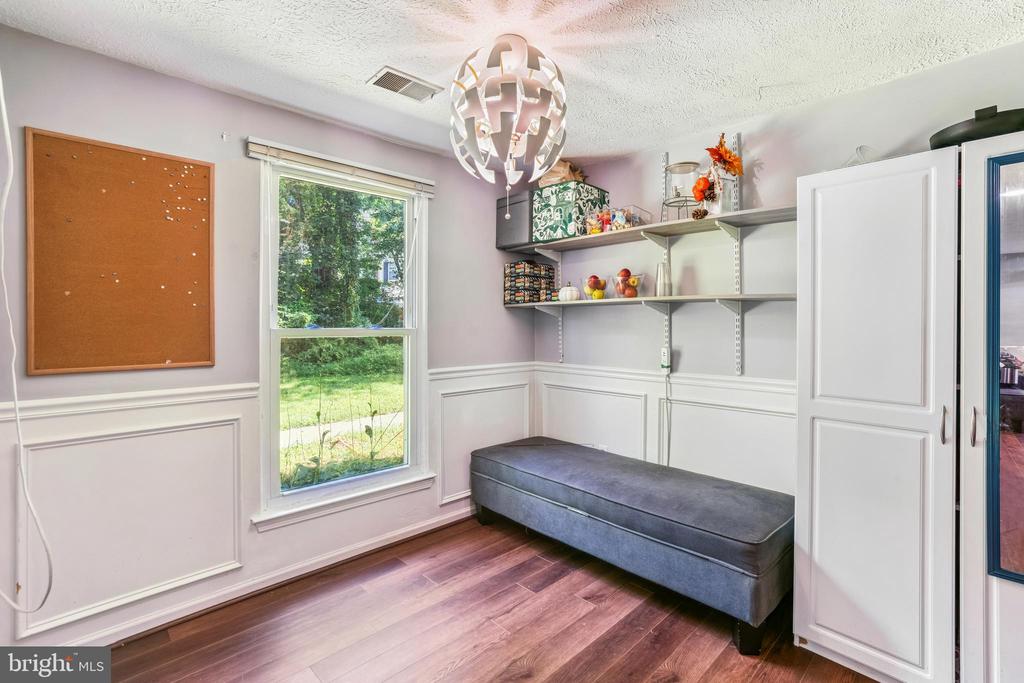 13213 WHITECHURCH CIRCLE