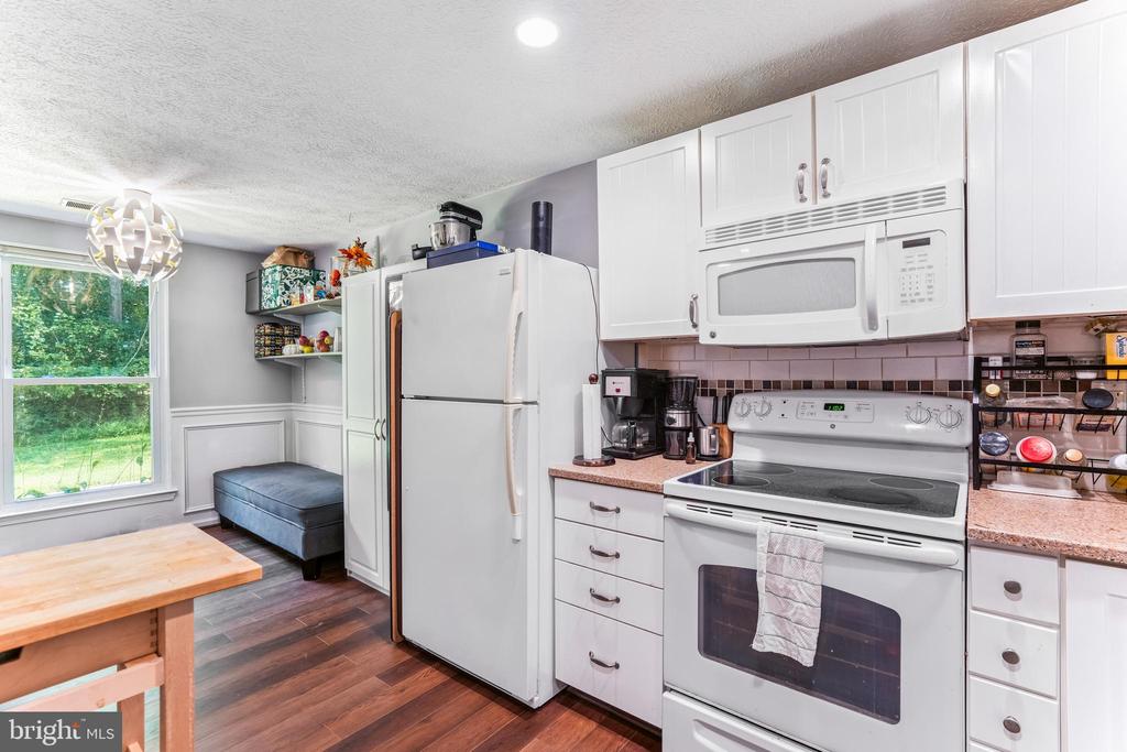 13213 WHITECHURCH CIRCLE