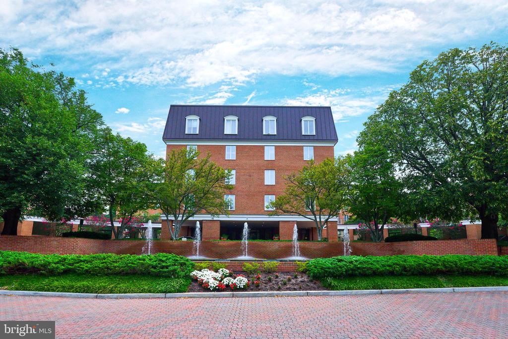 8101 CONNECTICUT AVENUE N-508