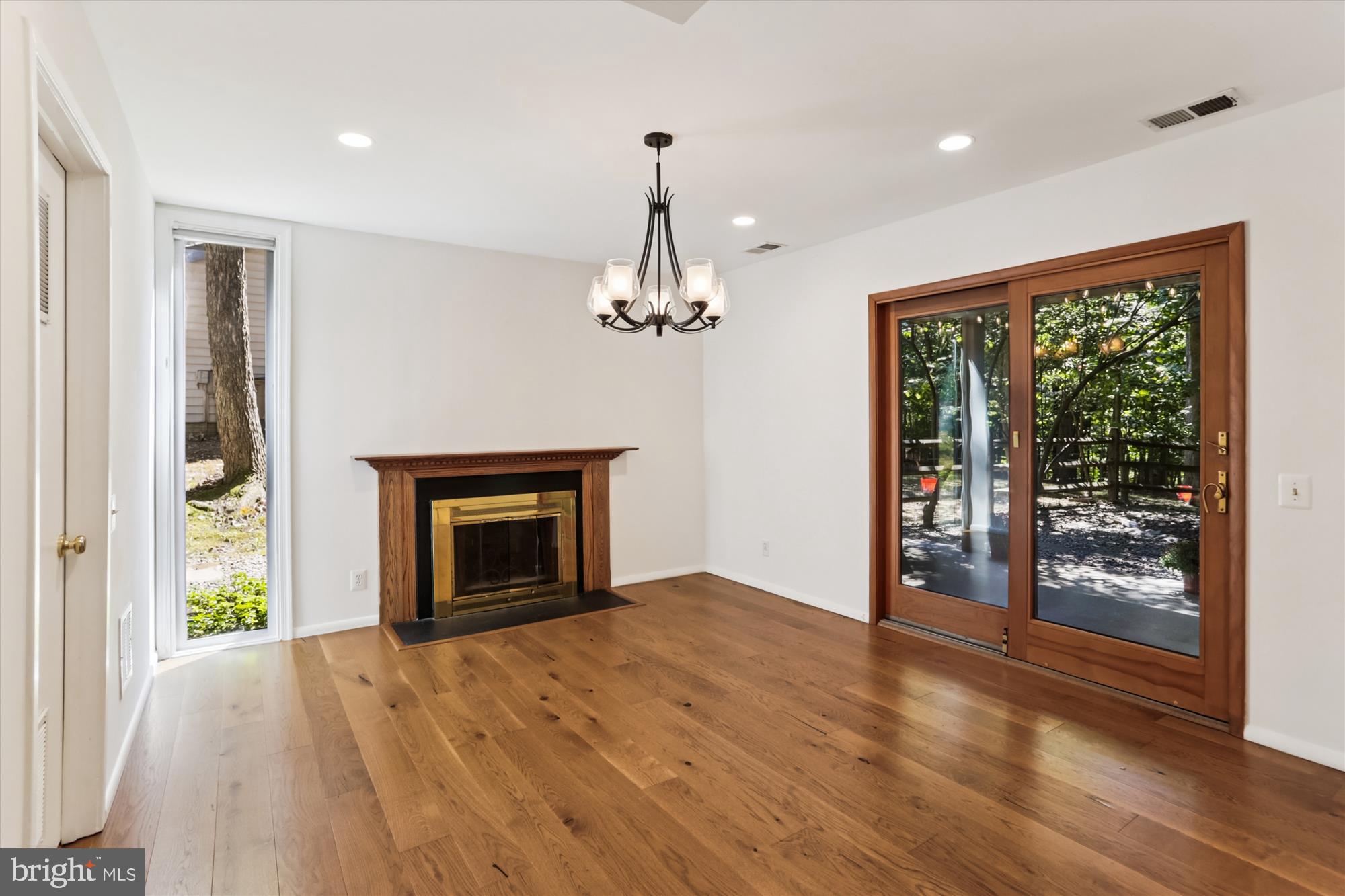 10 SCANDIA WAY