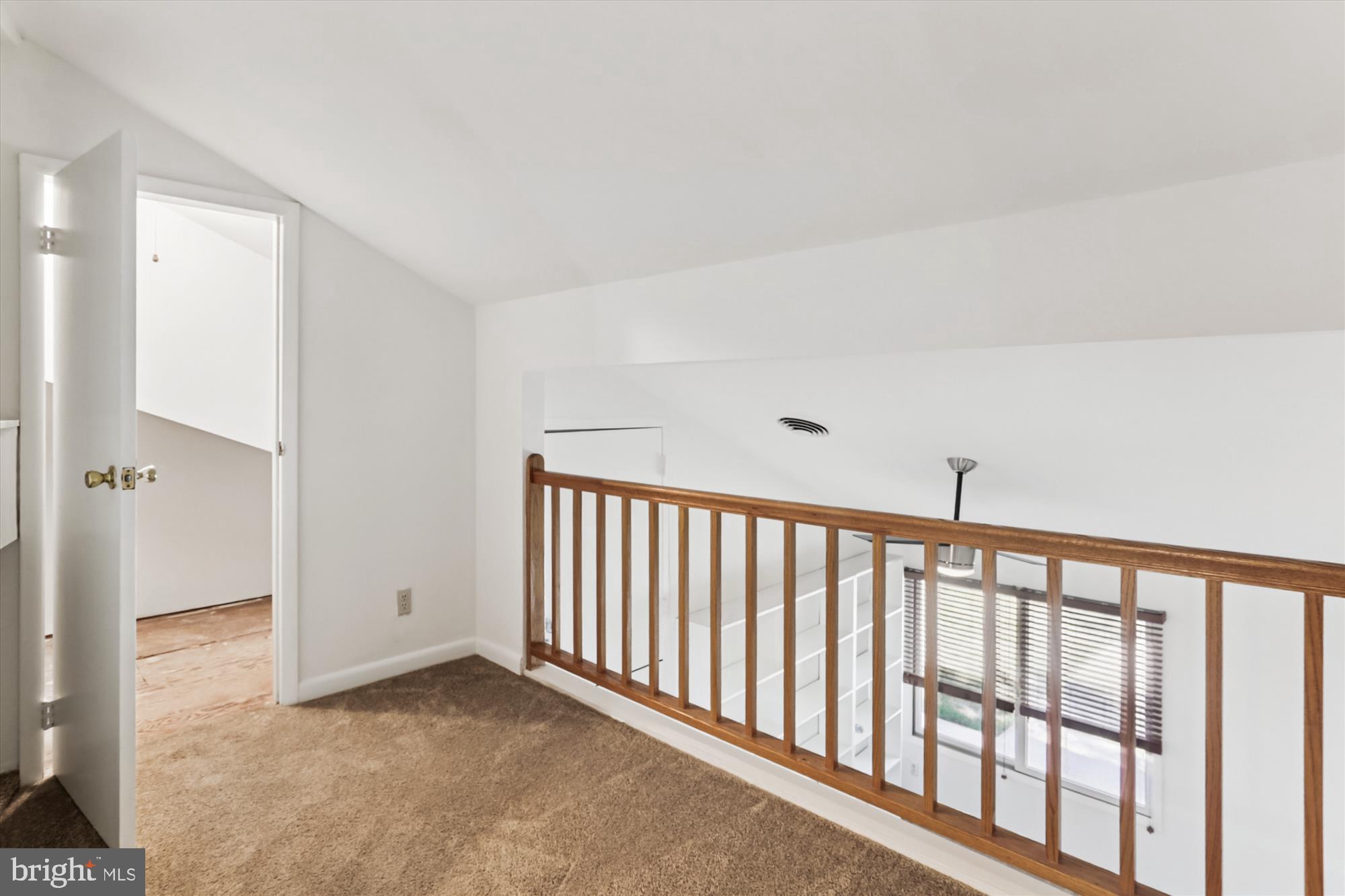 10 SCANDIA WAY