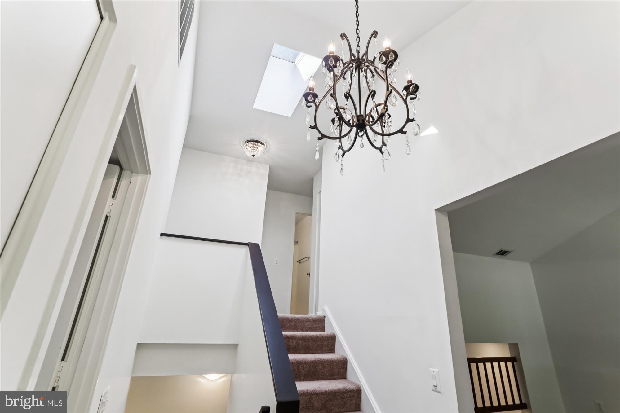10 SCANDIA WAY