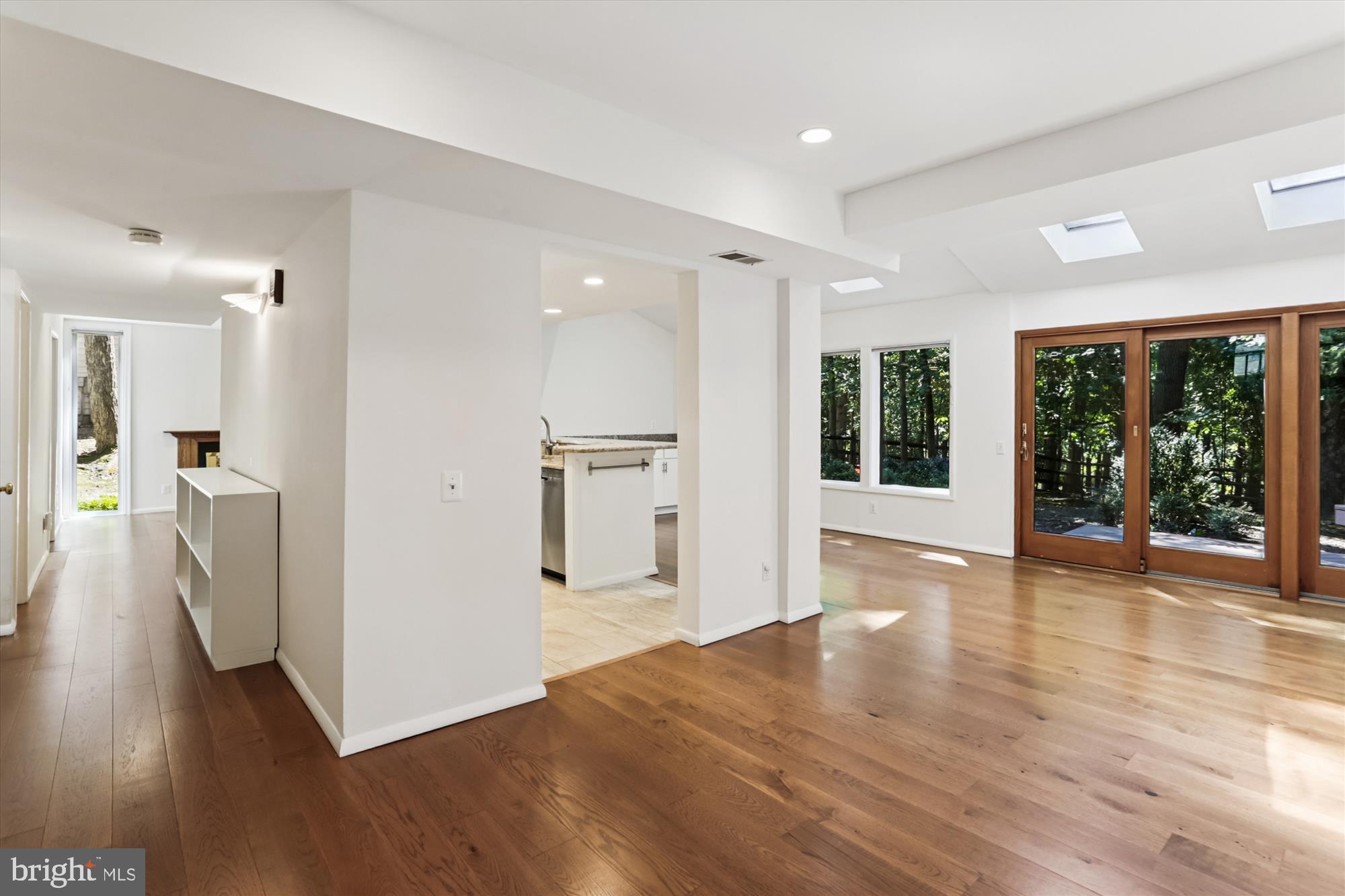 10 SCANDIA WAY