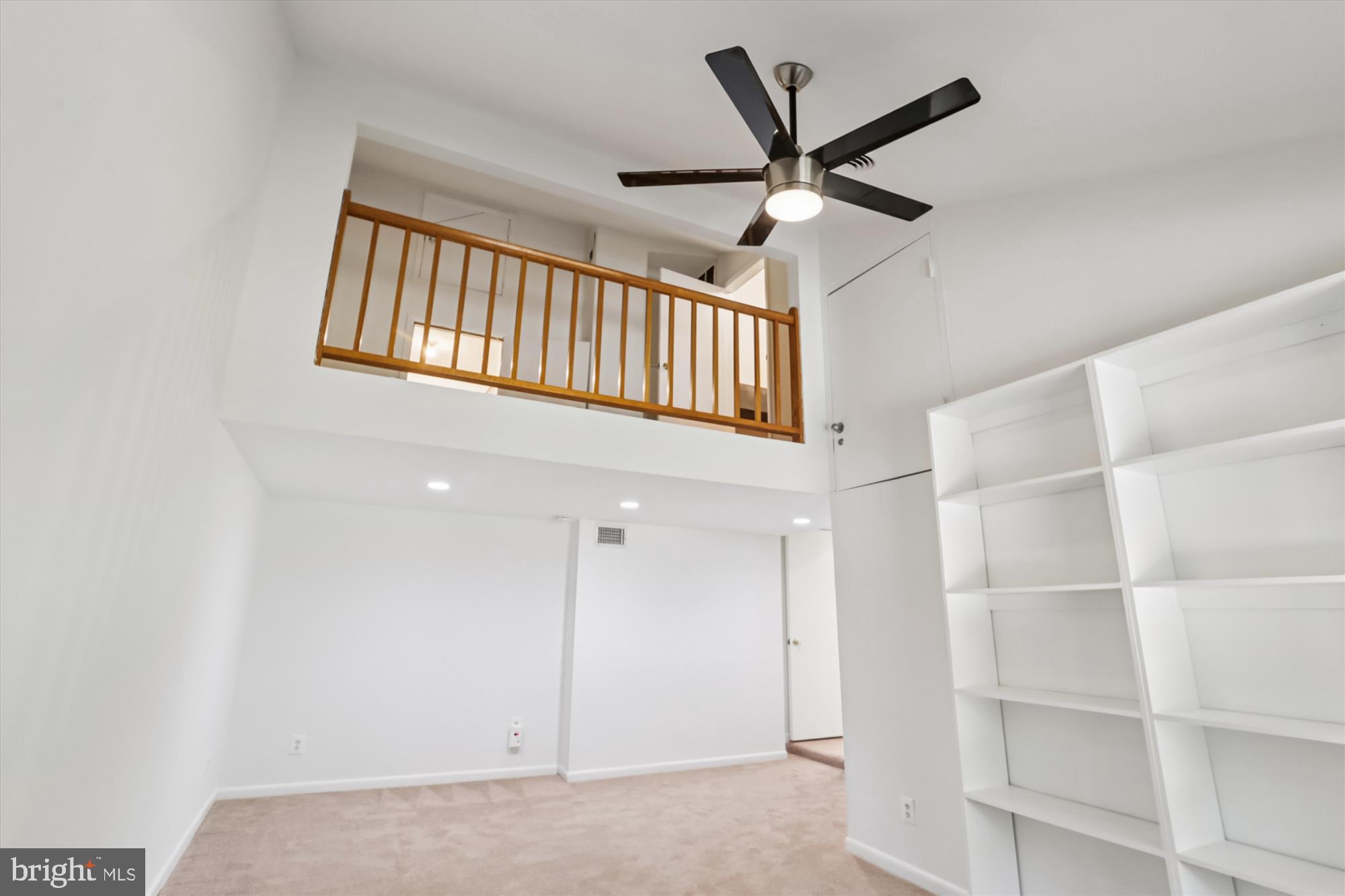 10 SCANDIA WAY