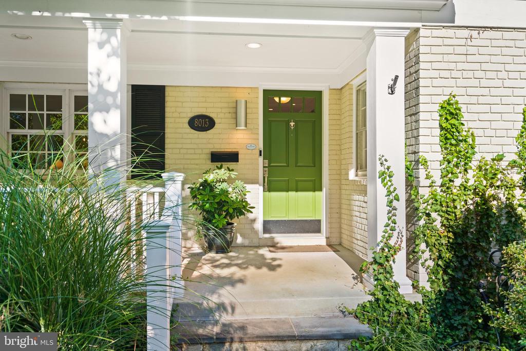 8013 ABERDEEN ROAD