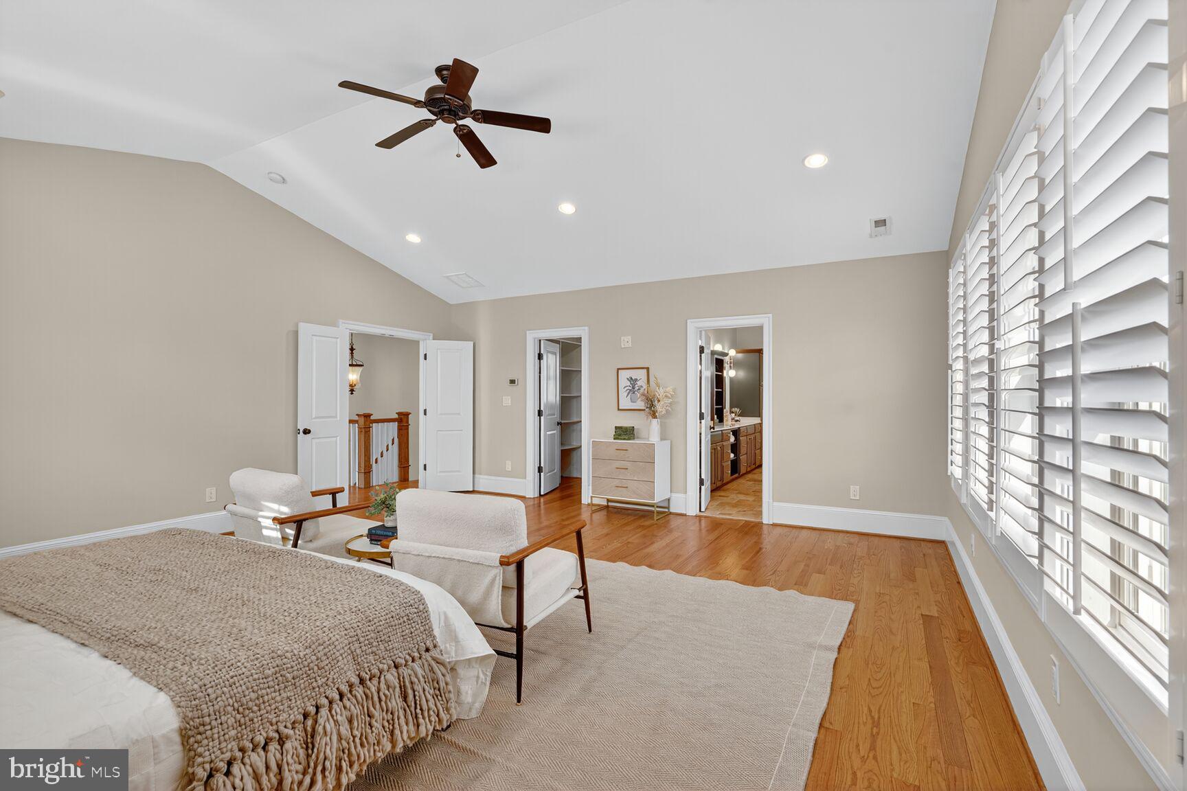 10105 CRESTWOOD ROAD