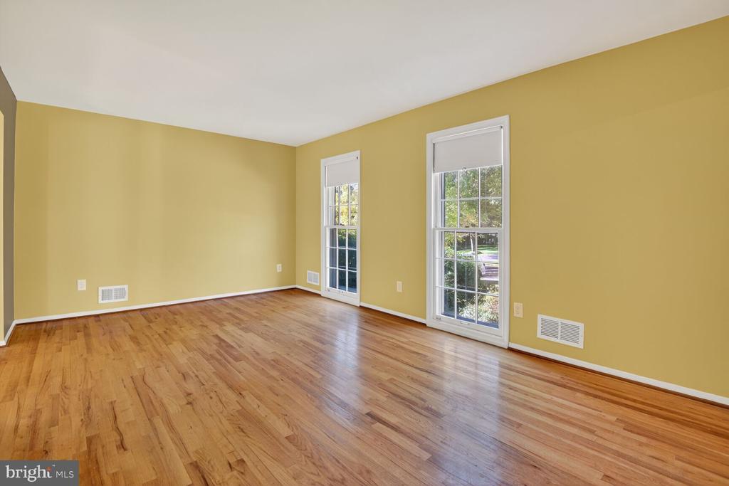 10621 TROTTERS TRAIL