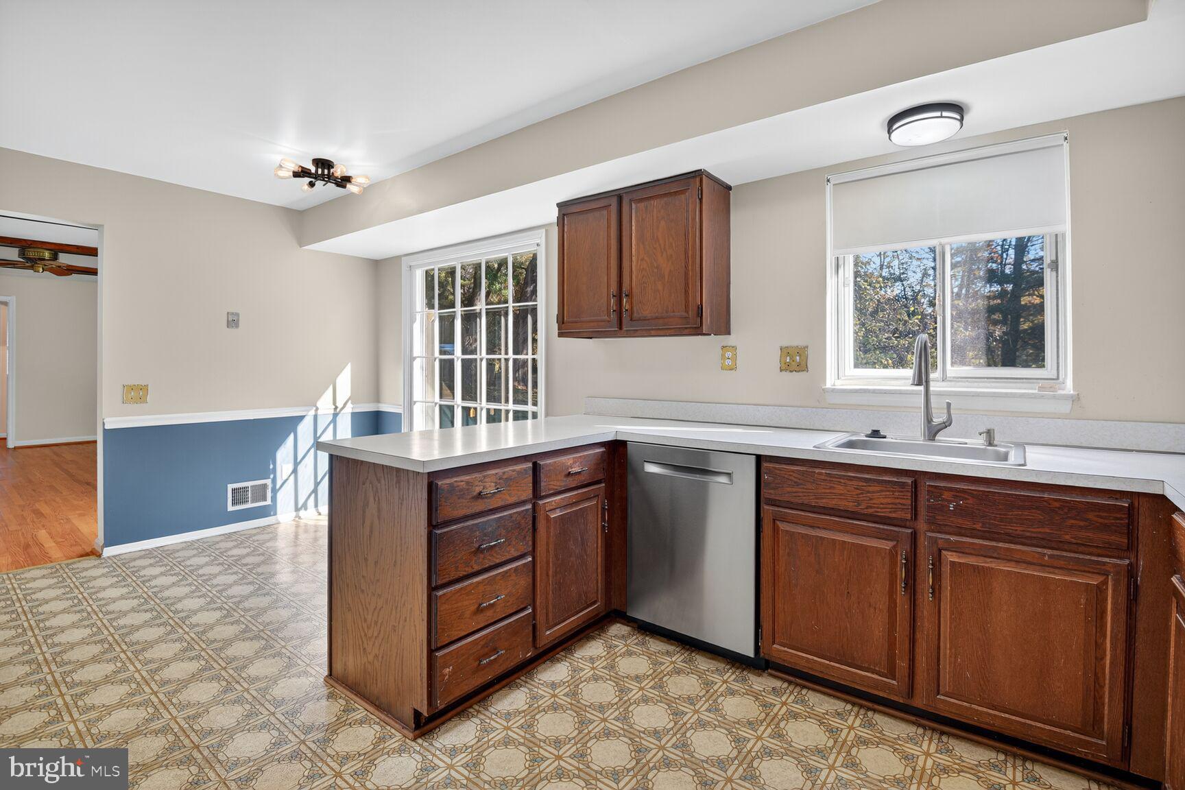 10621 TROTTERS TRAIL