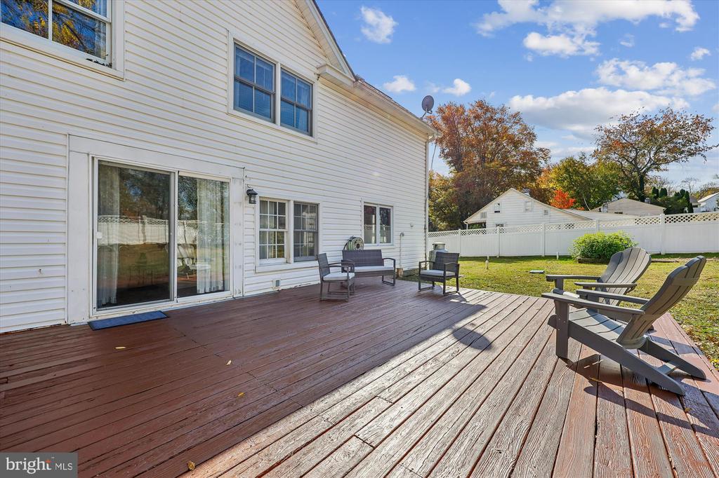 23820 OLD HUNDRED ROAD