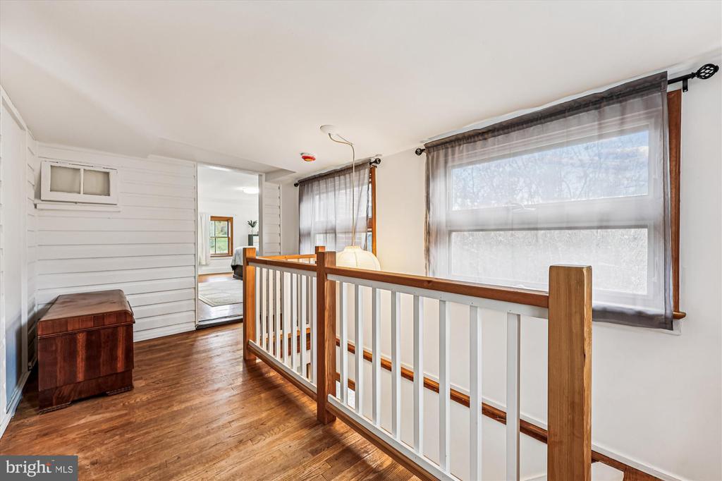 23820 OLD HUNDRED ROAD
