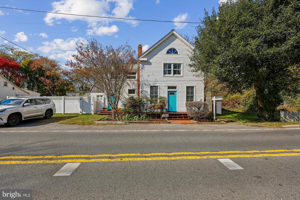 23820 OLD HUNDRED ROAD