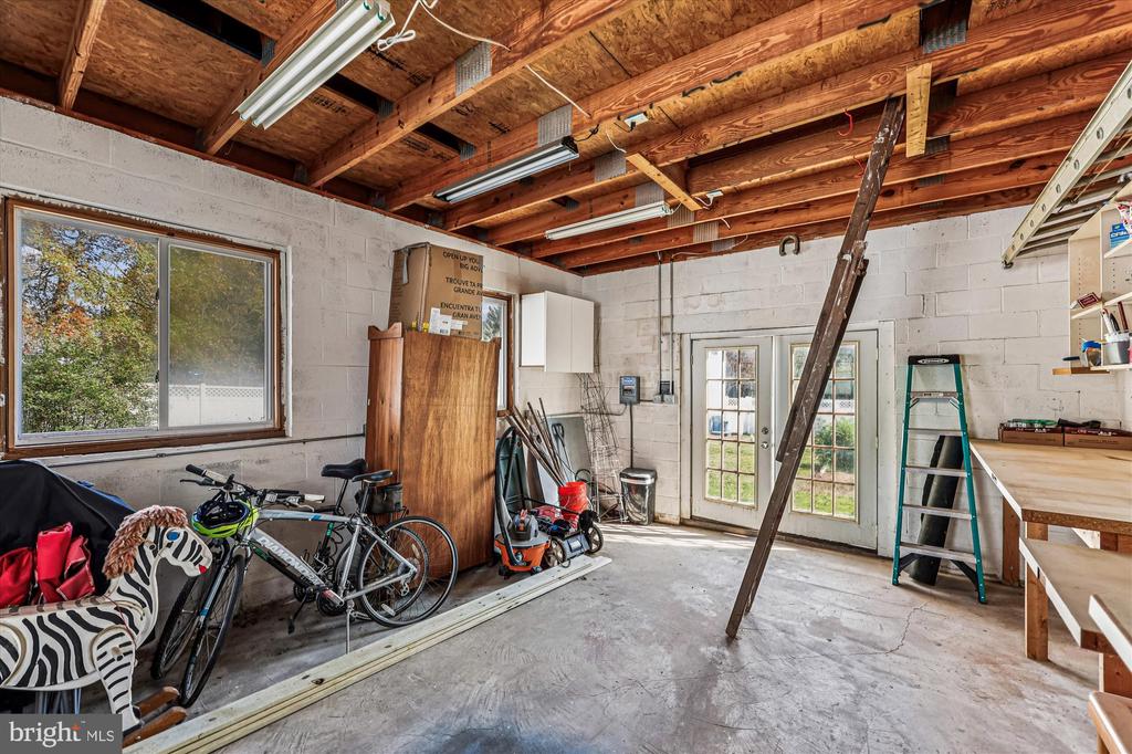 23820 OLD HUNDRED ROAD