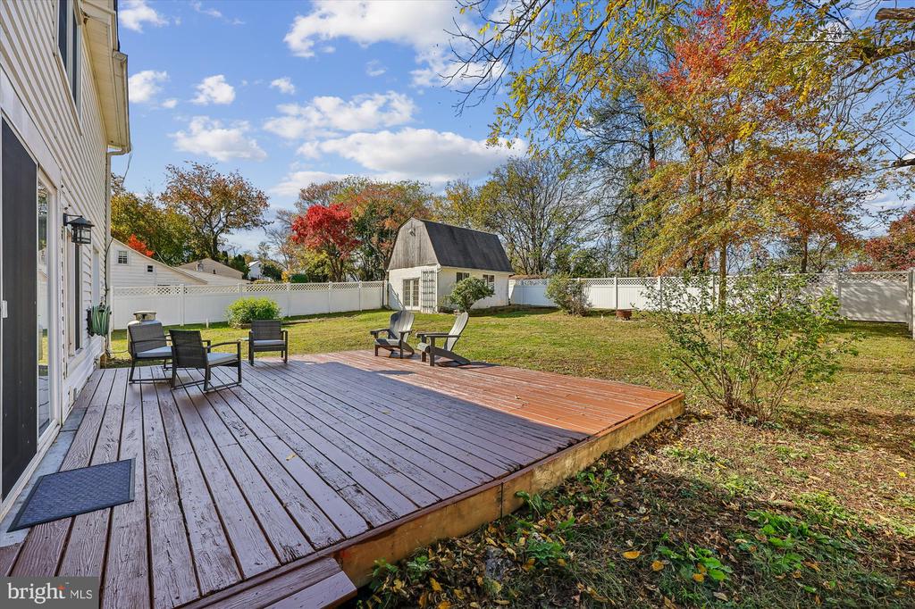 23820 OLD HUNDRED ROAD