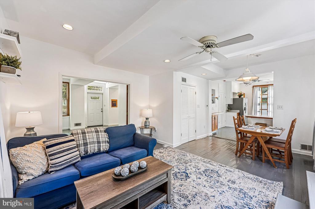 23820 OLD HUNDRED ROAD