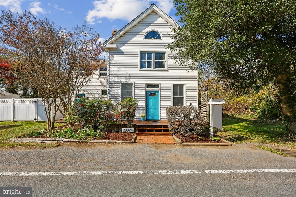 23820 OLD HUNDRED ROAD