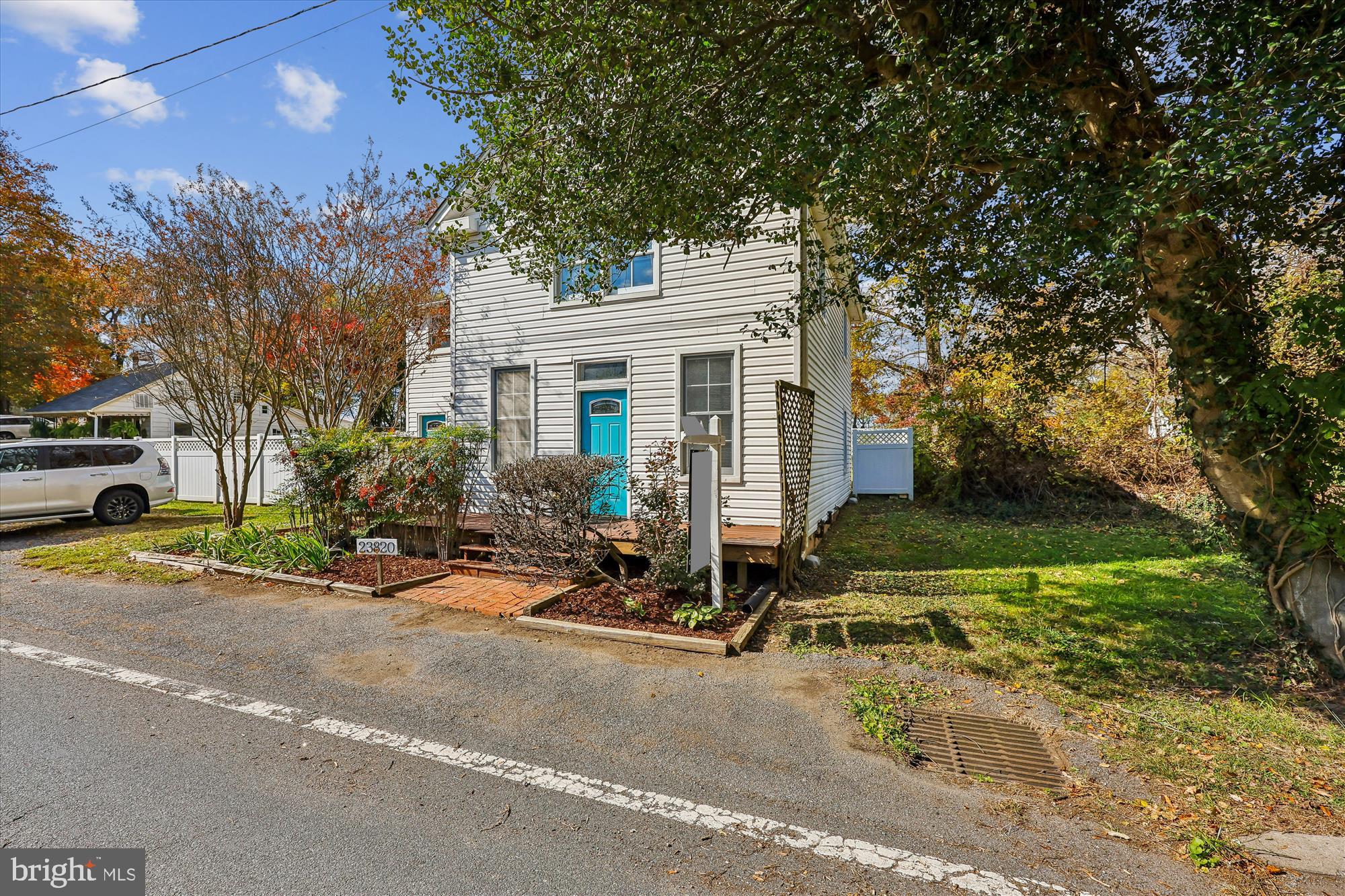 23820 OLD HUNDRED ROAD