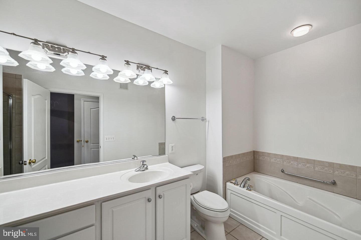 9405 BLACKWELL ROAD 305