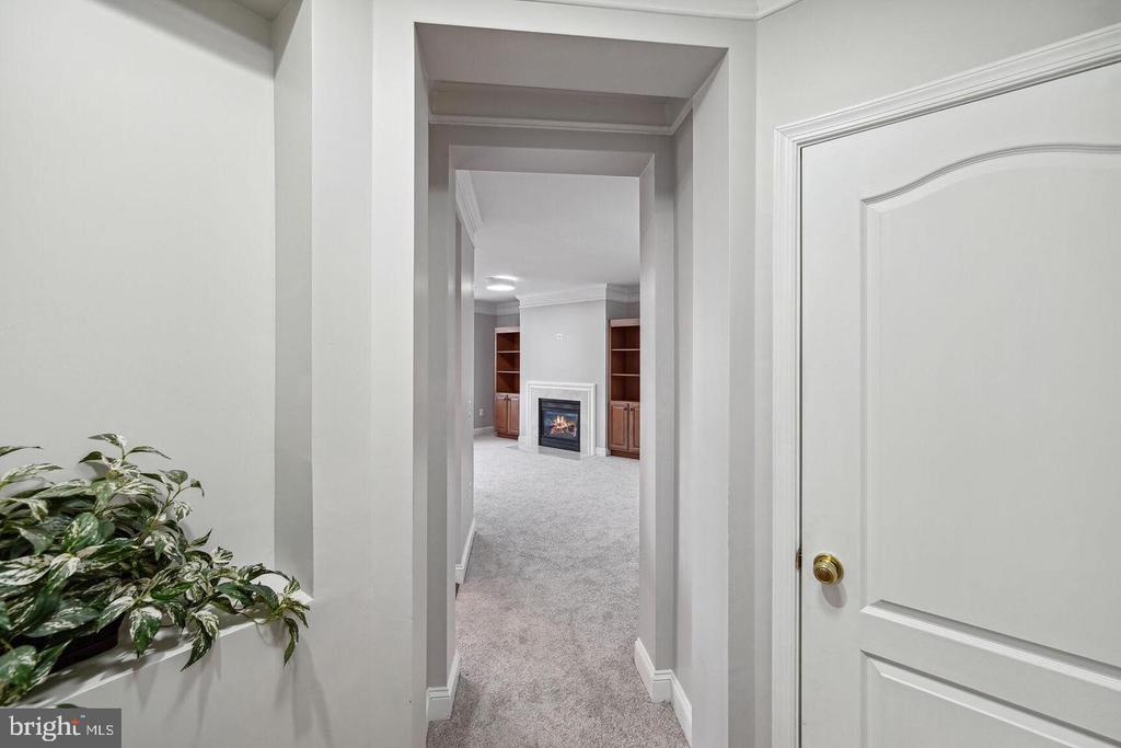 9405 BLACKWELL ROAD 305