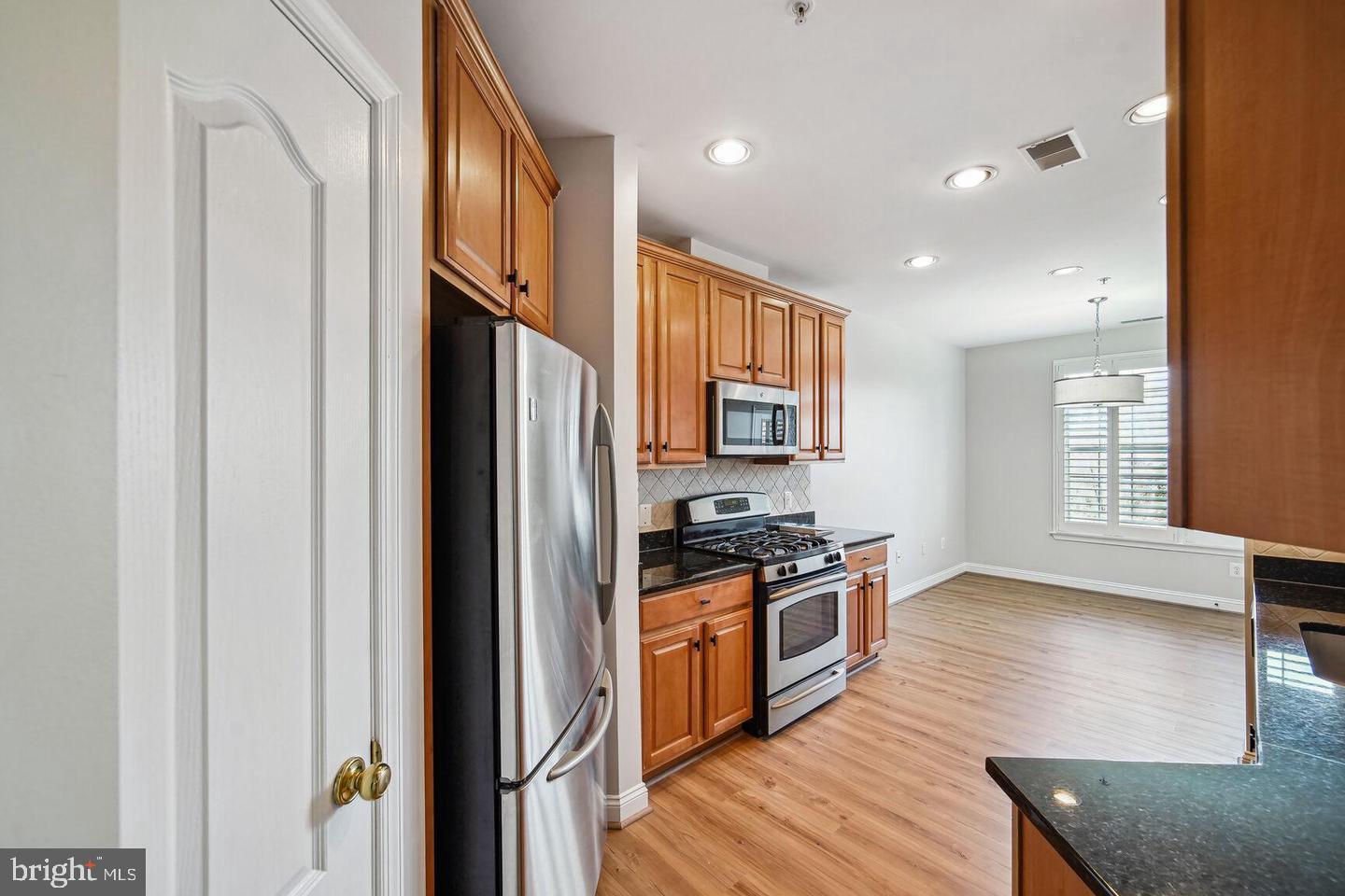 9405 BLACKWELL ROAD 305