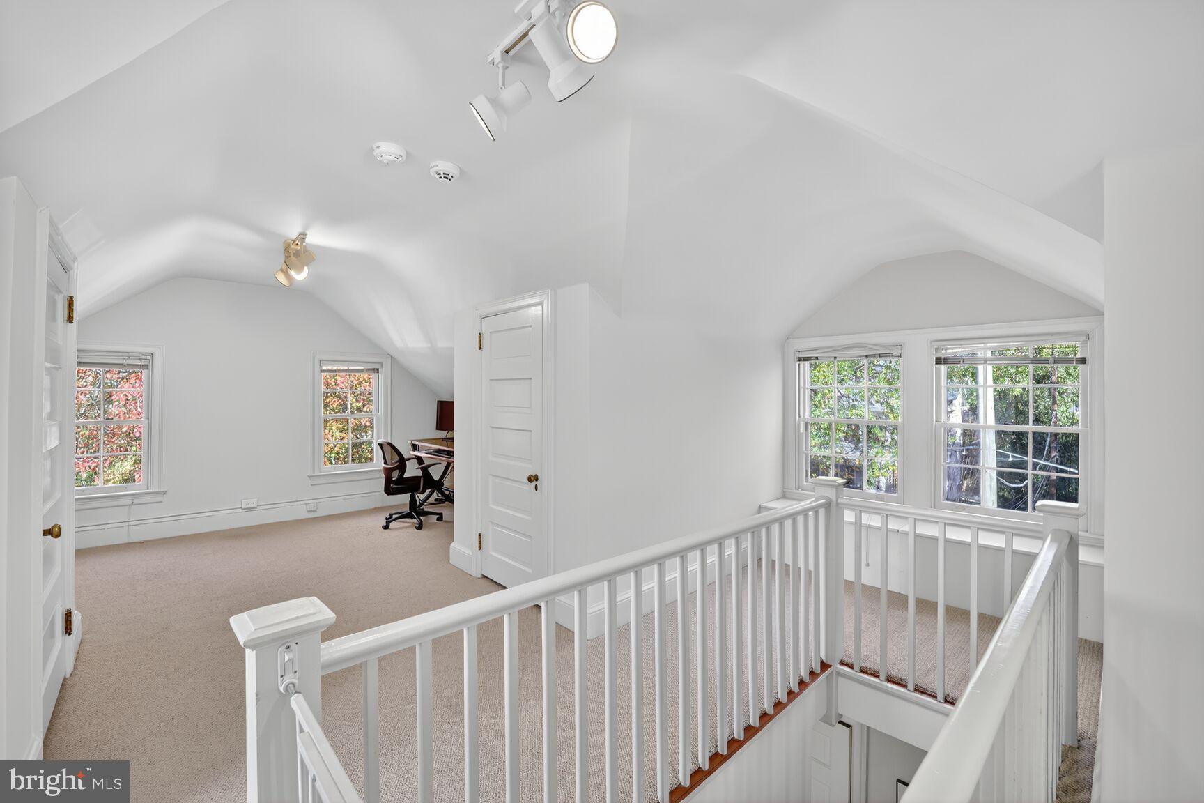 6709 MELVILLE PLACE