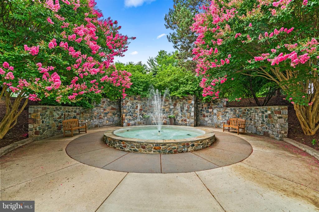 3310 N LEISURE WORLD BOULEVARD 627