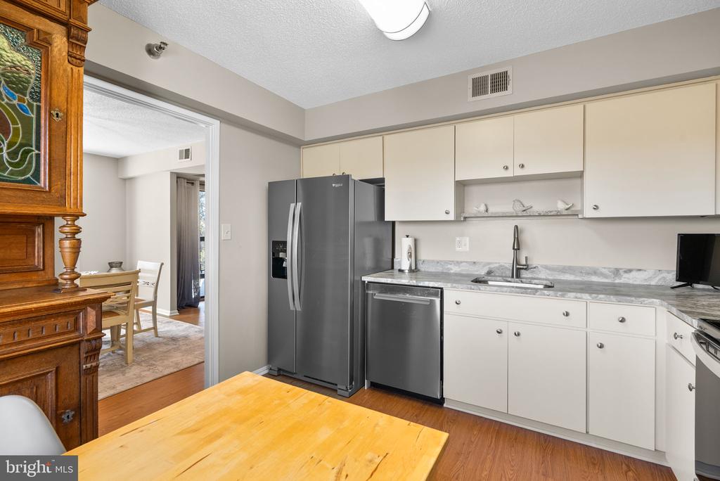 3310 N LEISURE WORLD BOULEVARD 627