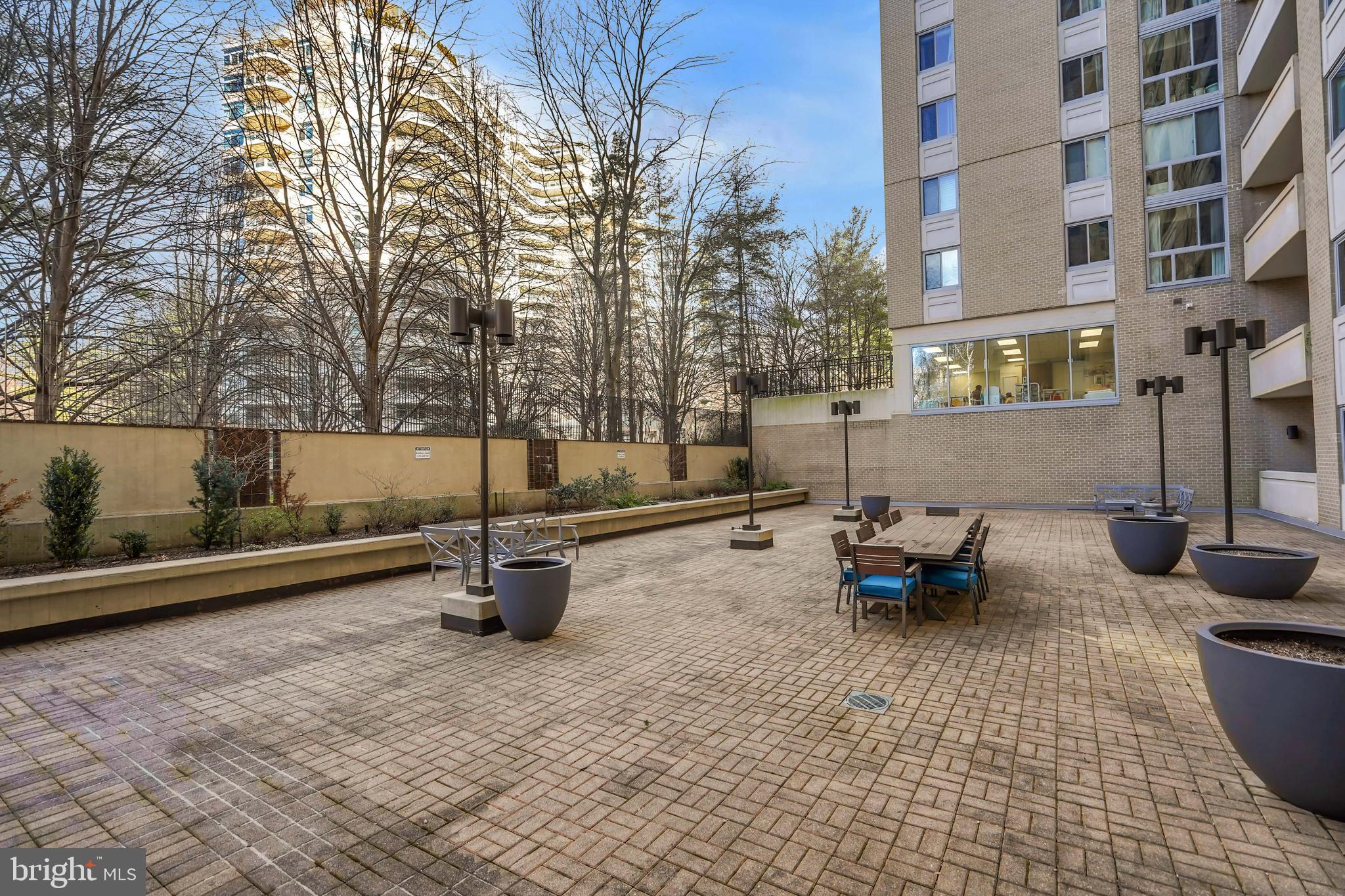 4601 N PARK AVENUE 710-K