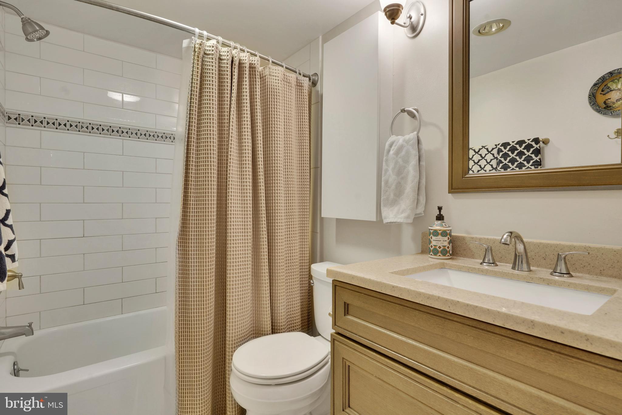 4601 N PARK AVENUE 710-K