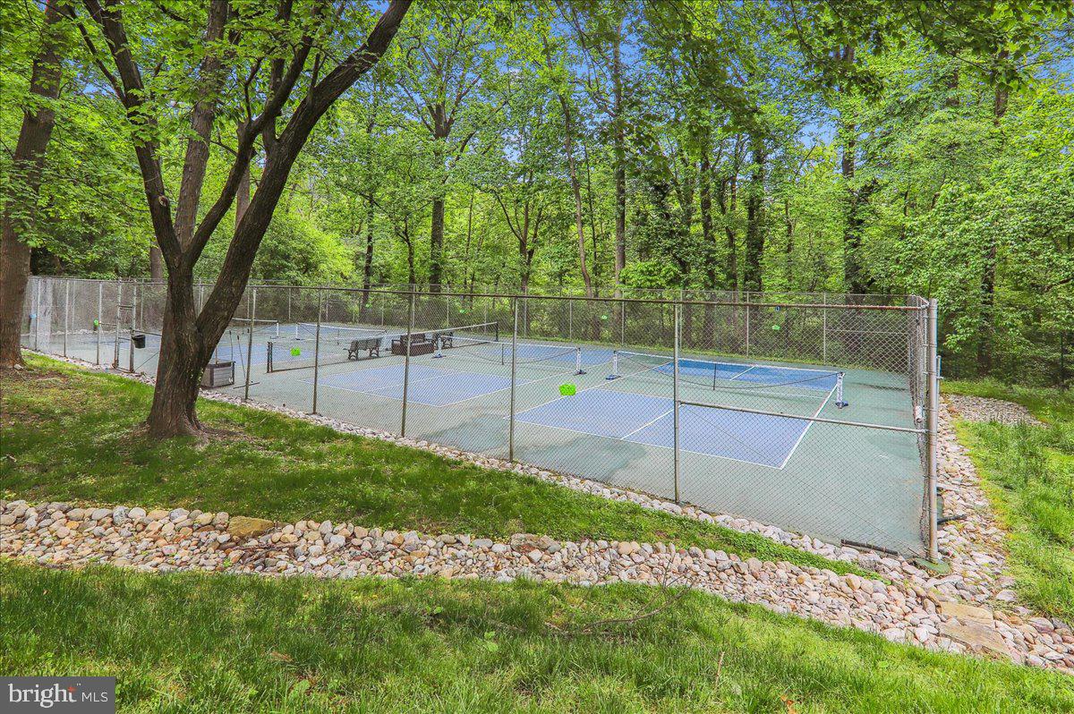 4978 SENTINEL DRIVE 12-306