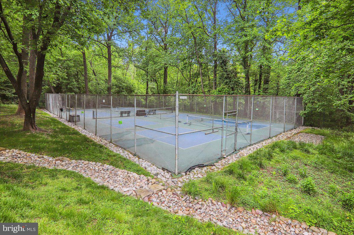 4978 SENTINEL DRIVE 12-306