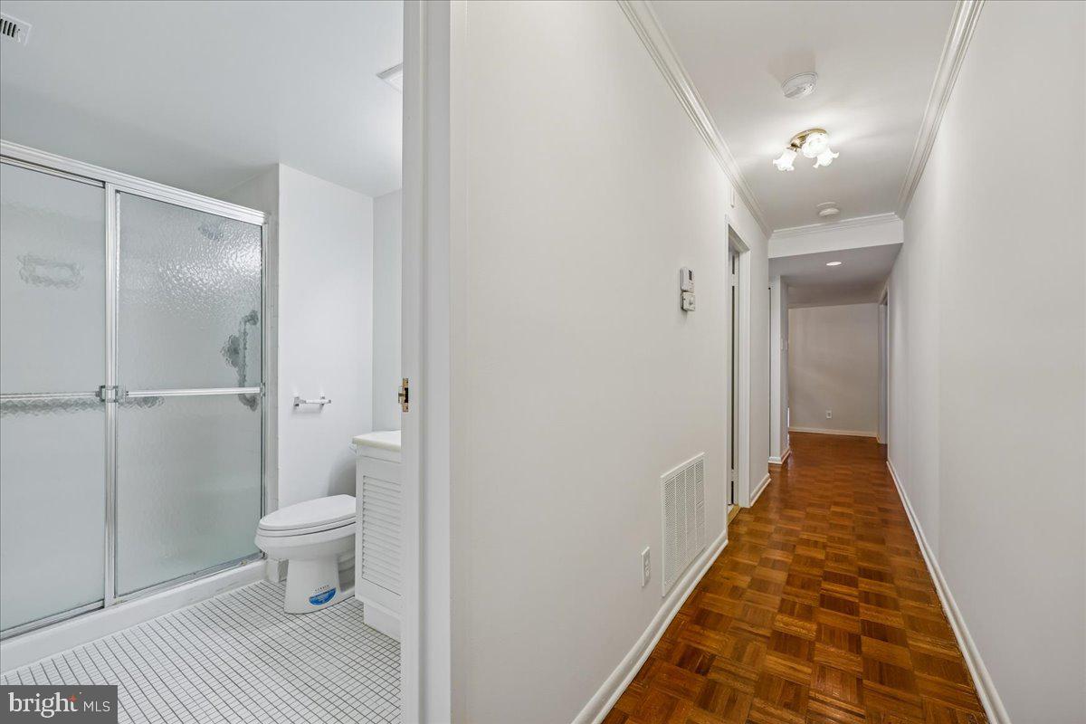 4978 SENTINEL DRIVE 12-306