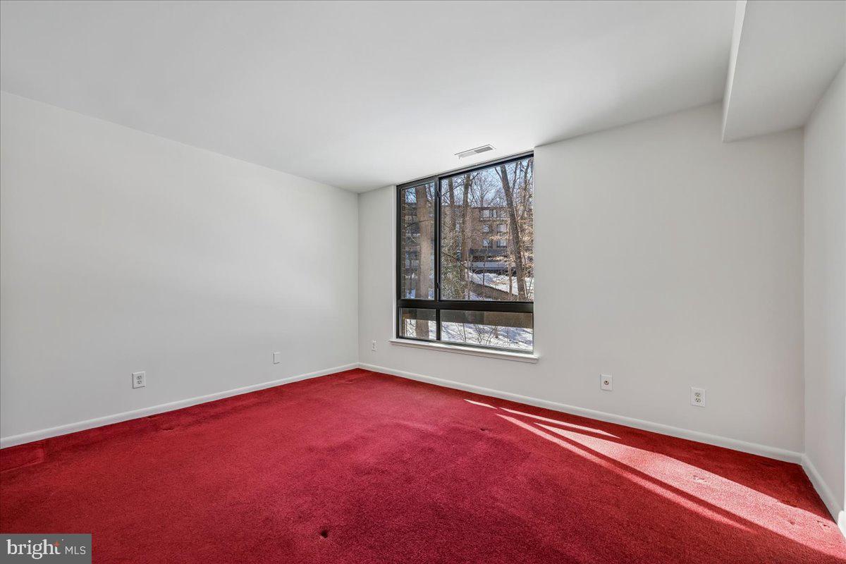 4978 SENTINEL DRIVE 12-306