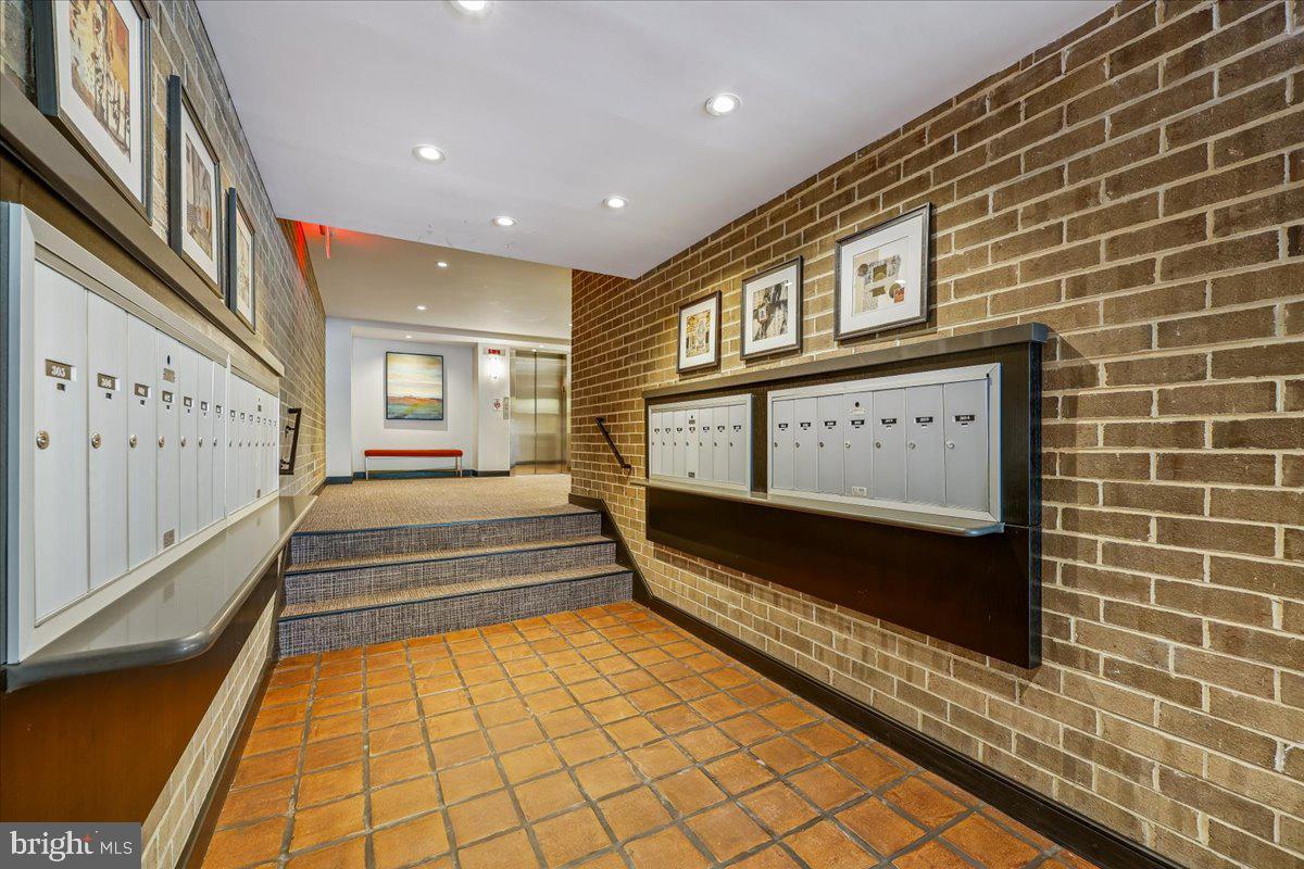 4978 SENTINEL DRIVE 12-306