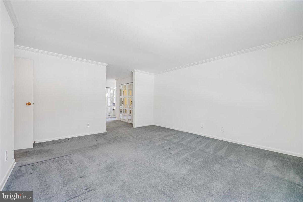 4978 SENTINEL DRIVE 12-306