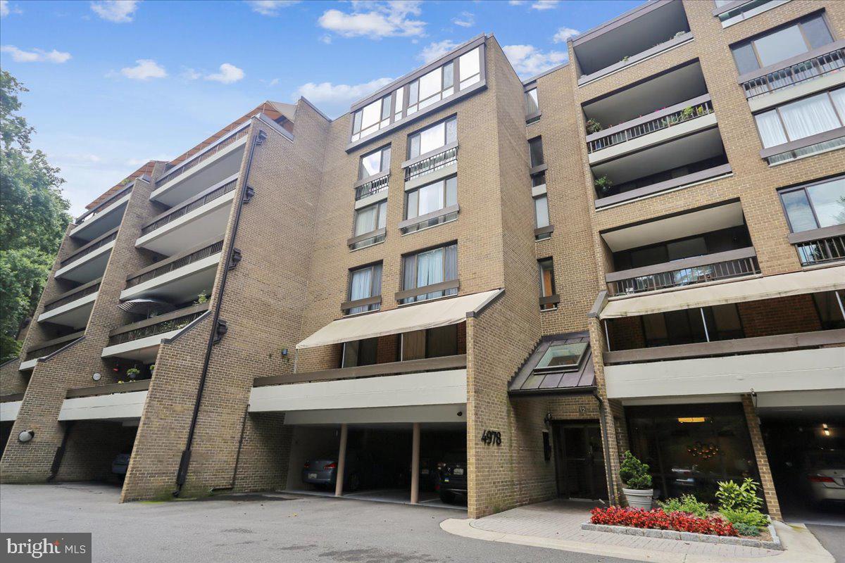 4978 SENTINEL DRIVE 12-306