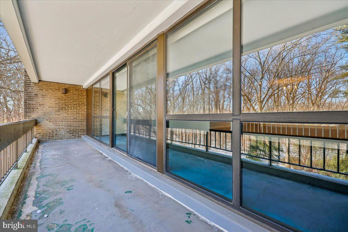 4978 SENTINEL DRIVE 12-306
