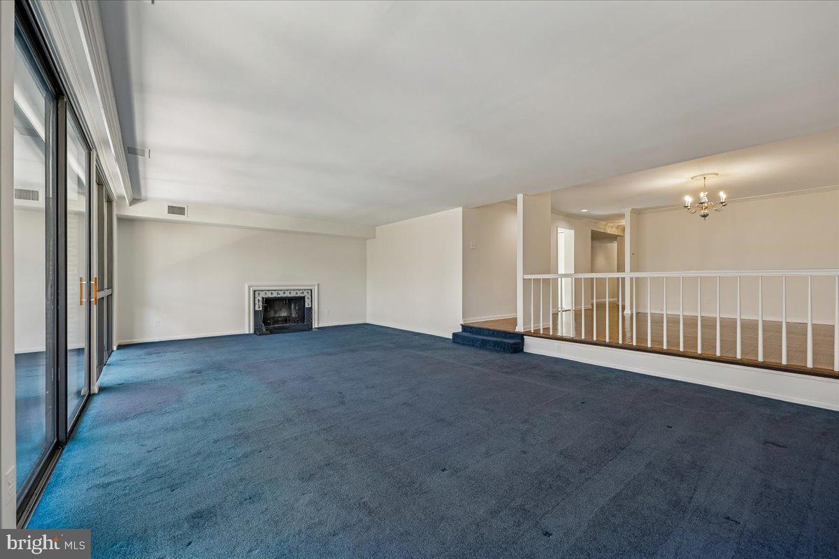 4978 SENTINEL DRIVE 12-306