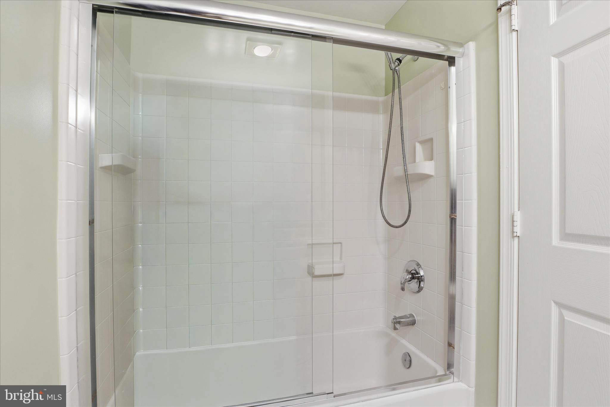 3100 N LEISURE WORLD BOULEVARD 818