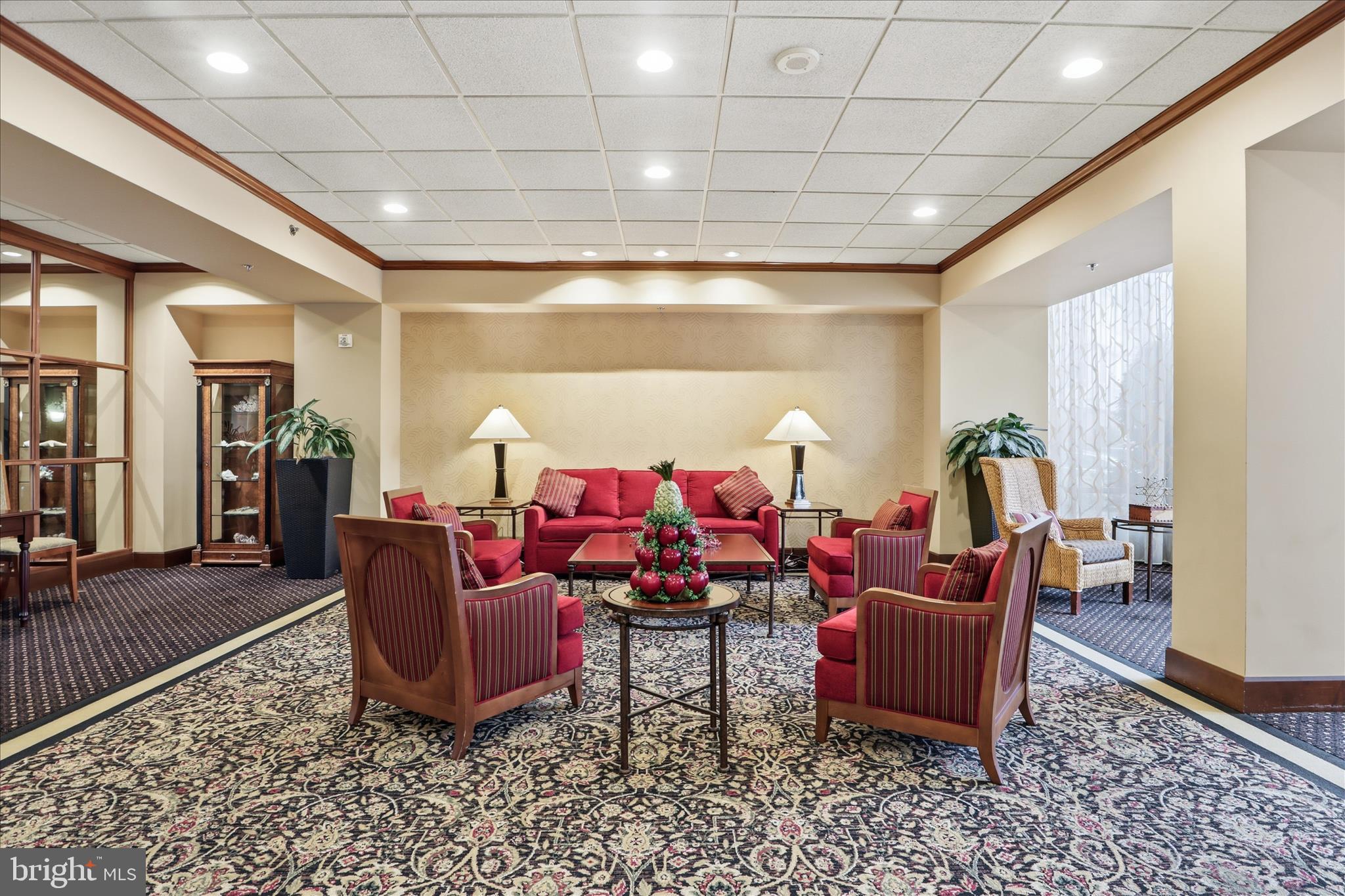 3100 N LEISURE WORLD BOULEVARD 818