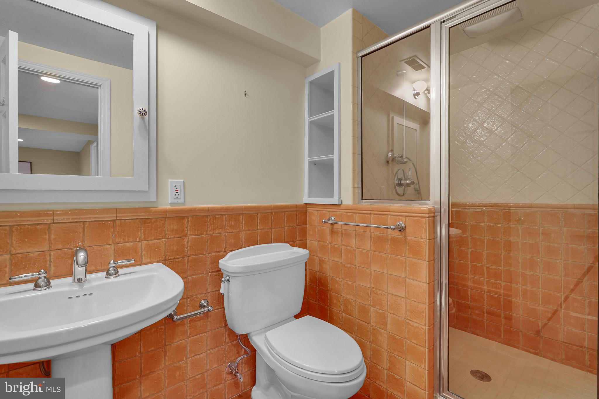 10312 KENSINGTON PARKWAY