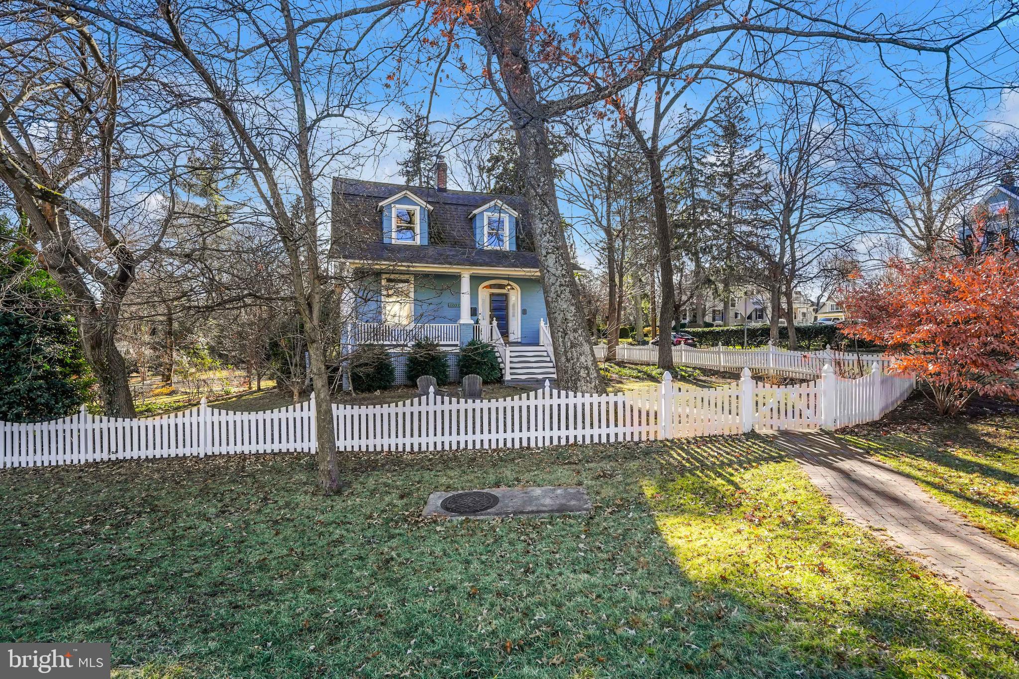 10312 KENSINGTON PARKWAY