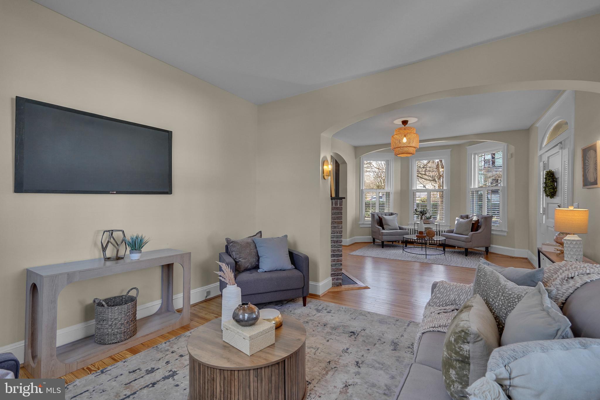 10312 KENSINGTON PARKWAY