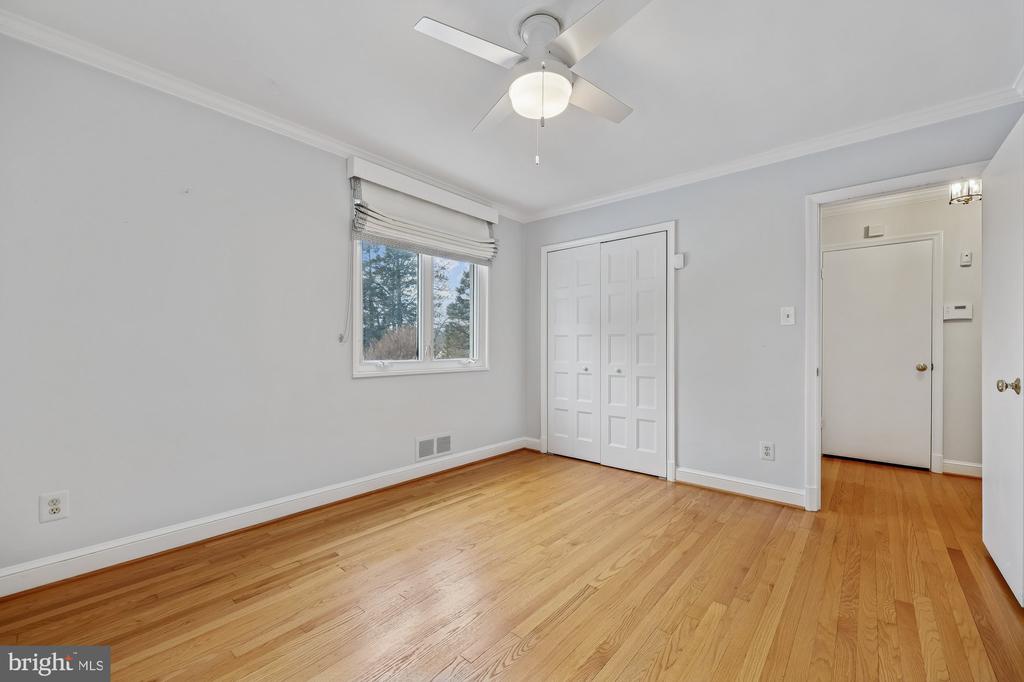 4626 WOODFIELD ROAD